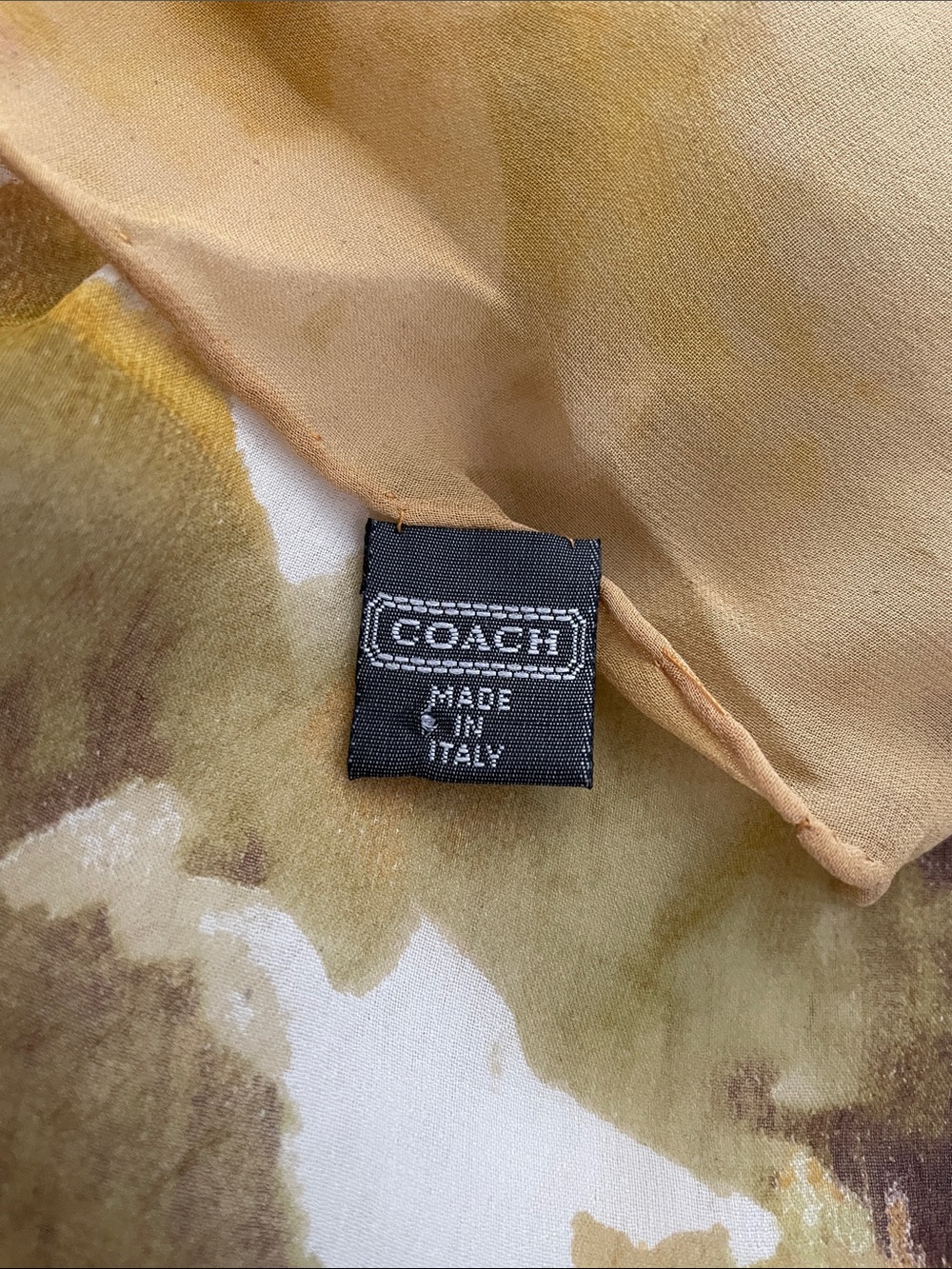 Extra Large COACH 100% SILK Floral Scarf - Picture 4 of 9